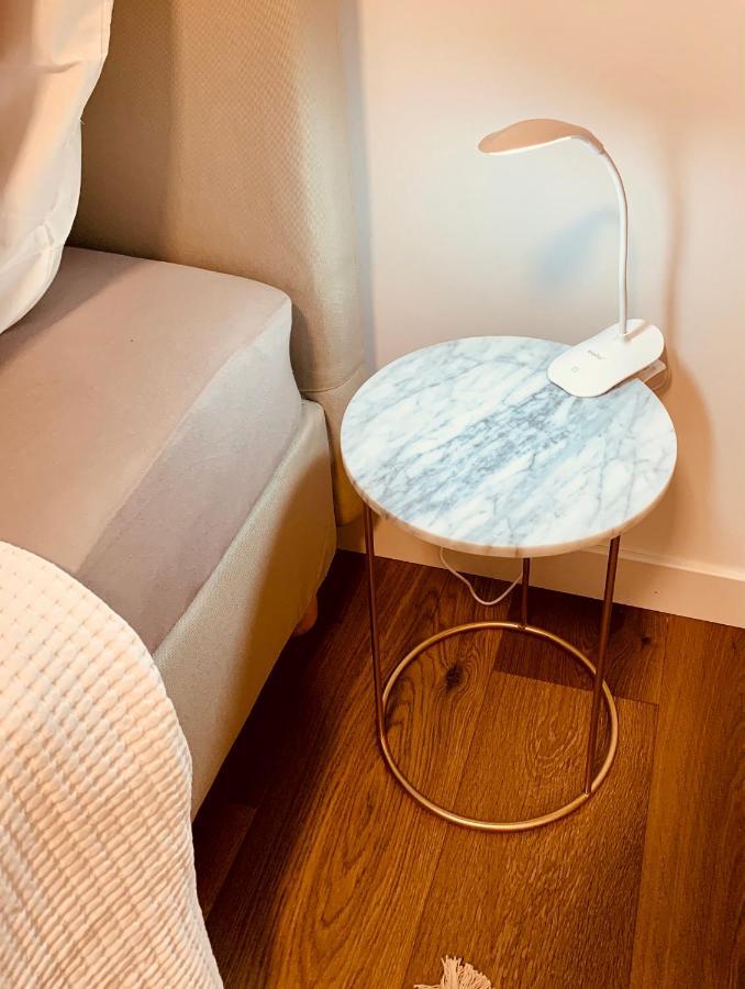 Gaestehaus Zur Uni Klinik Exklusives Apartment Mit Kueche Und Badezimmer Homburg  Kültér fotó